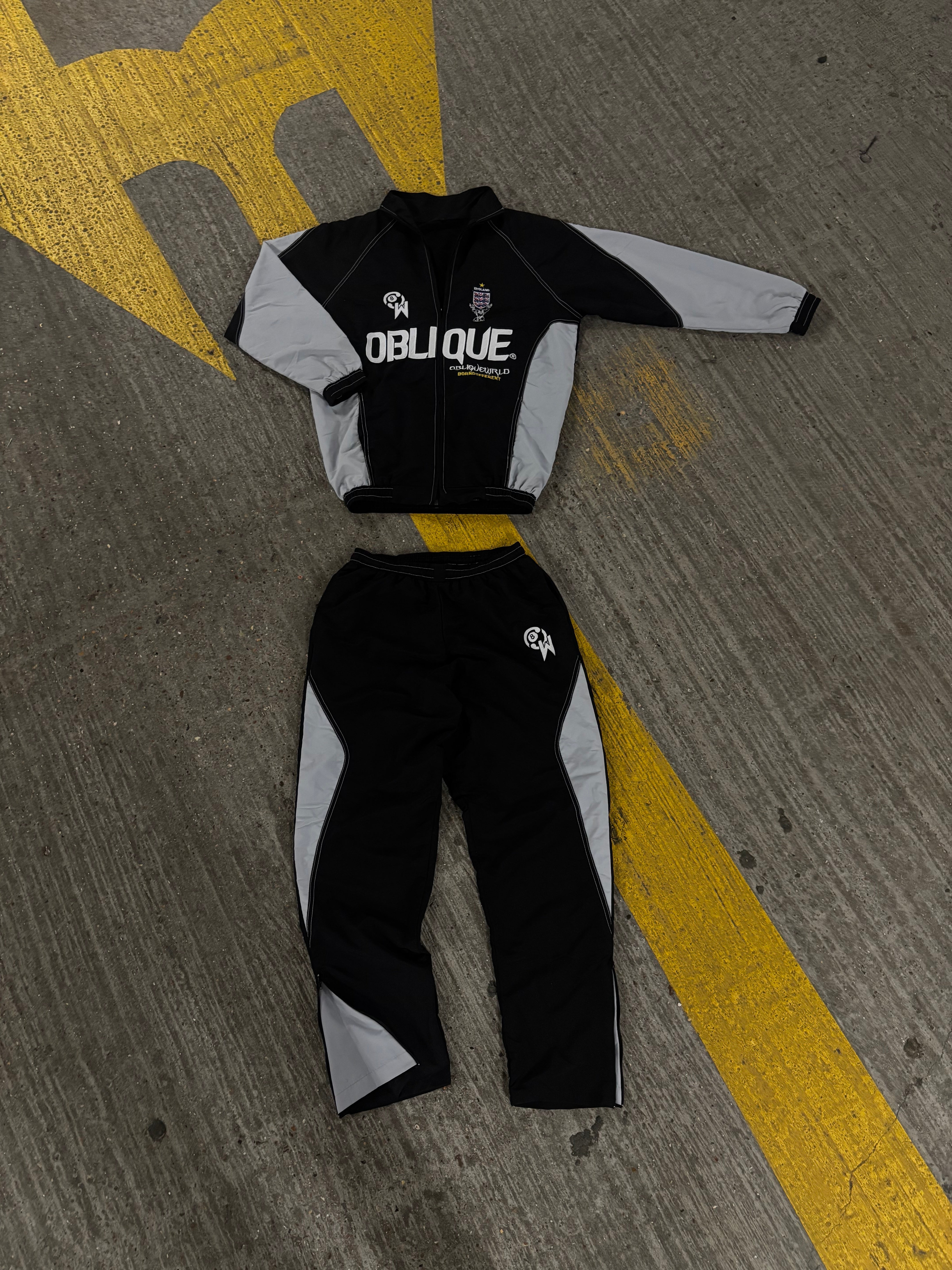 OddBall Tracksuit - Black/Grey